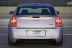 Chrysler 300C SRT8 2012 года